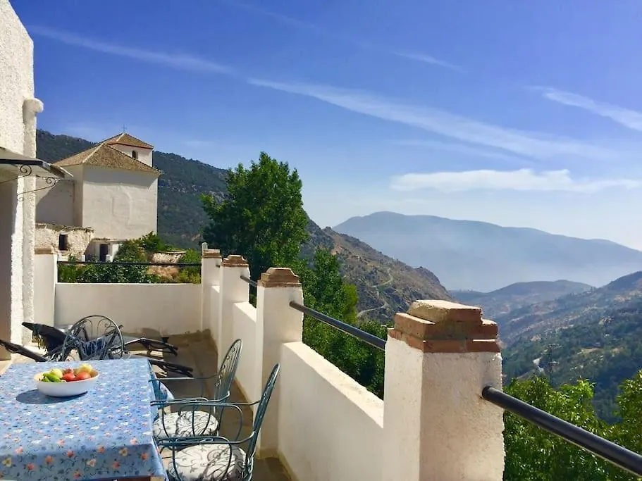 Casa Mirador Bubion, Large Terrace & Amazing Views Apartment