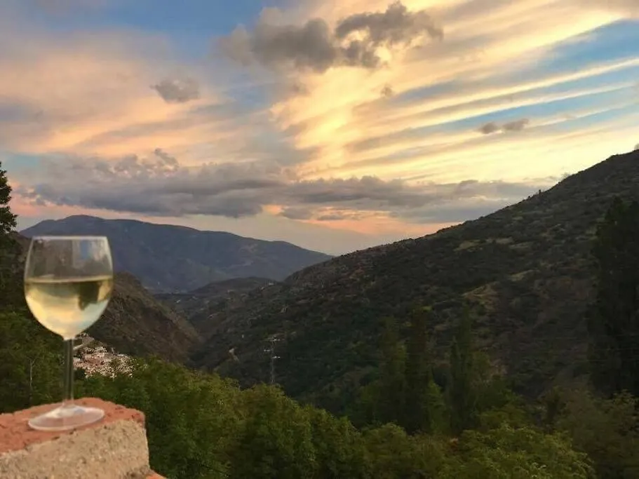Casa Mirador Bubion, Large Terrace & Amazing Views Apartment Spain
