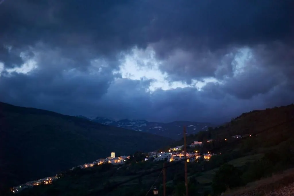 Casa Mirador Bubion, Large Terrace & Amazing Views Apartment Spain
