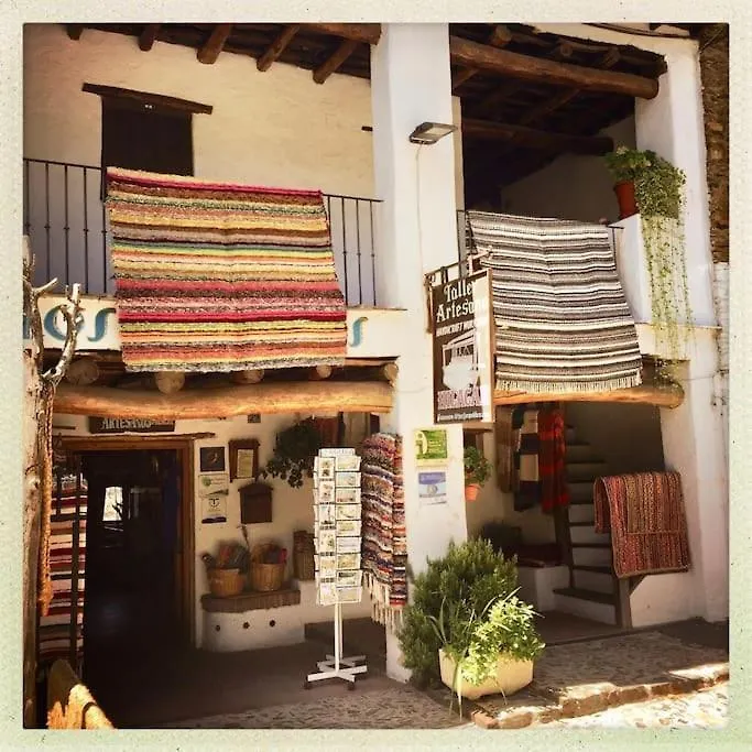 Appartamento Casa Mirador Bubion, Large Terrace & Amazing Views